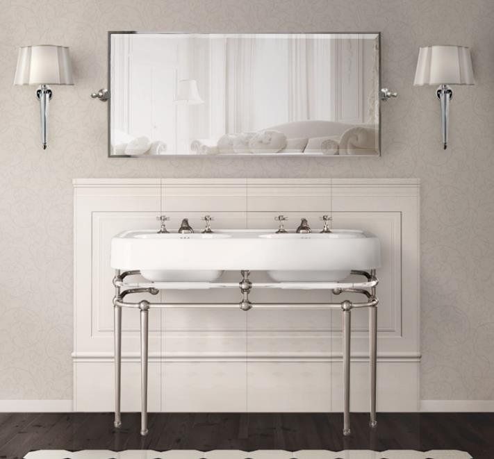 Светильники Crystal, зеркало New York 123, смесители Coventry